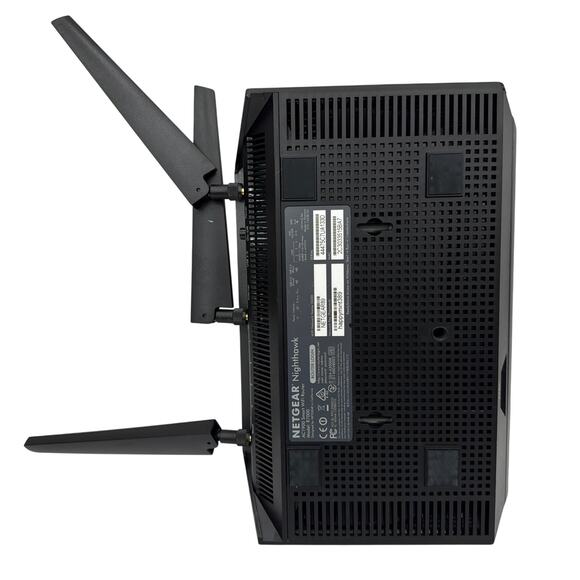 NETGEAR Nighthawk AC1900 Smart WiFi Router R7000 with Power Adapter - Picture 6 of 9